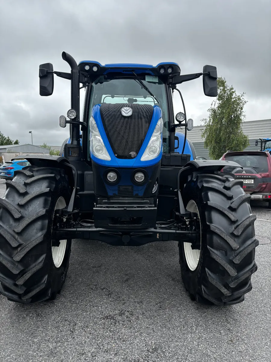 New Holland T7.210 Range Command-1400hrs - Image 2