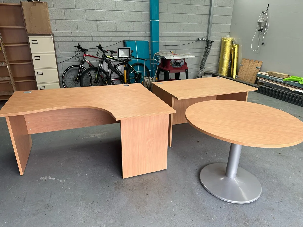 Business furniture - Image 2