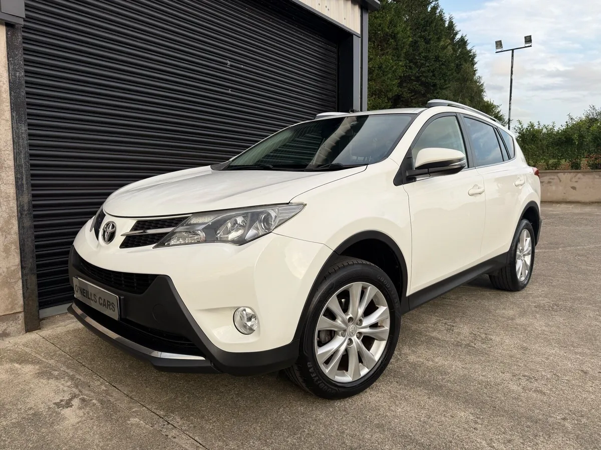 2013 Toyota RAV4 2.2 D-4D Invincible Auto - Image 1