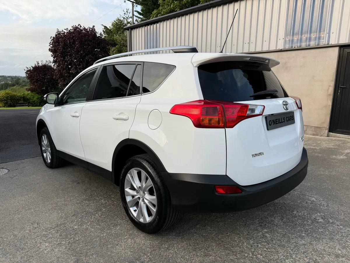 2013 Toyota RAV4 2.2 D-4D Invincible Auto - Image 2