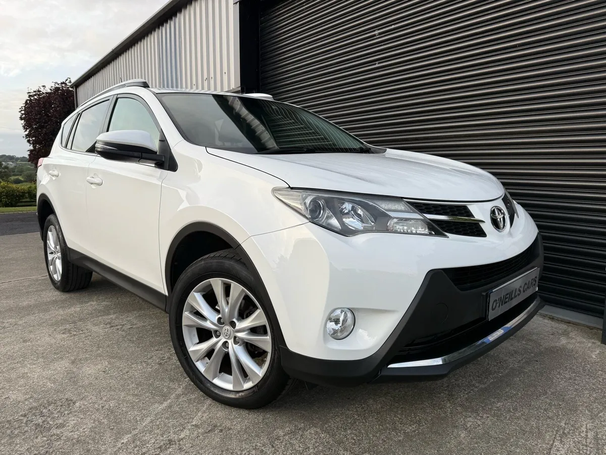 2013 Toyota RAV4 2.2 D-4D Invincible Auto - Image 3