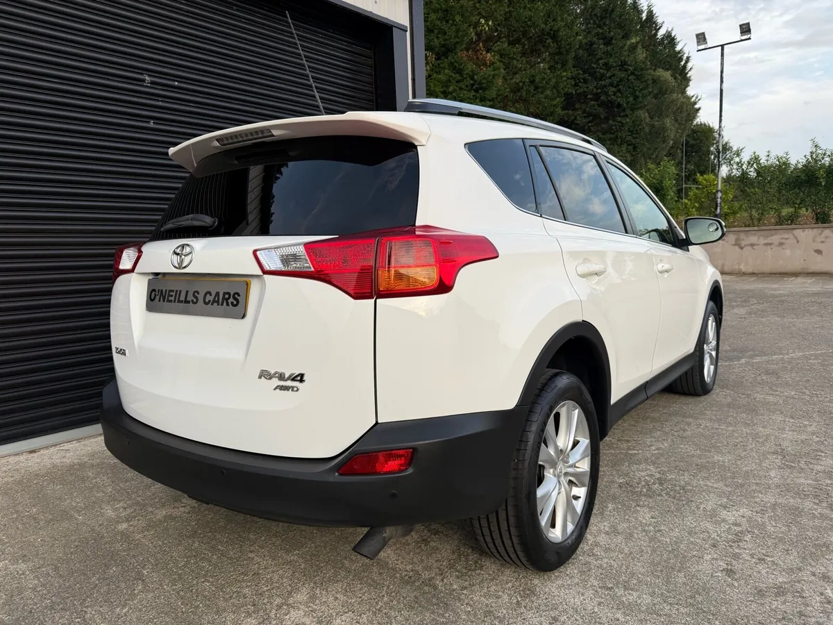 2013 Toyota RAV4 2.2 D-4D Invincible Auto - Image 4