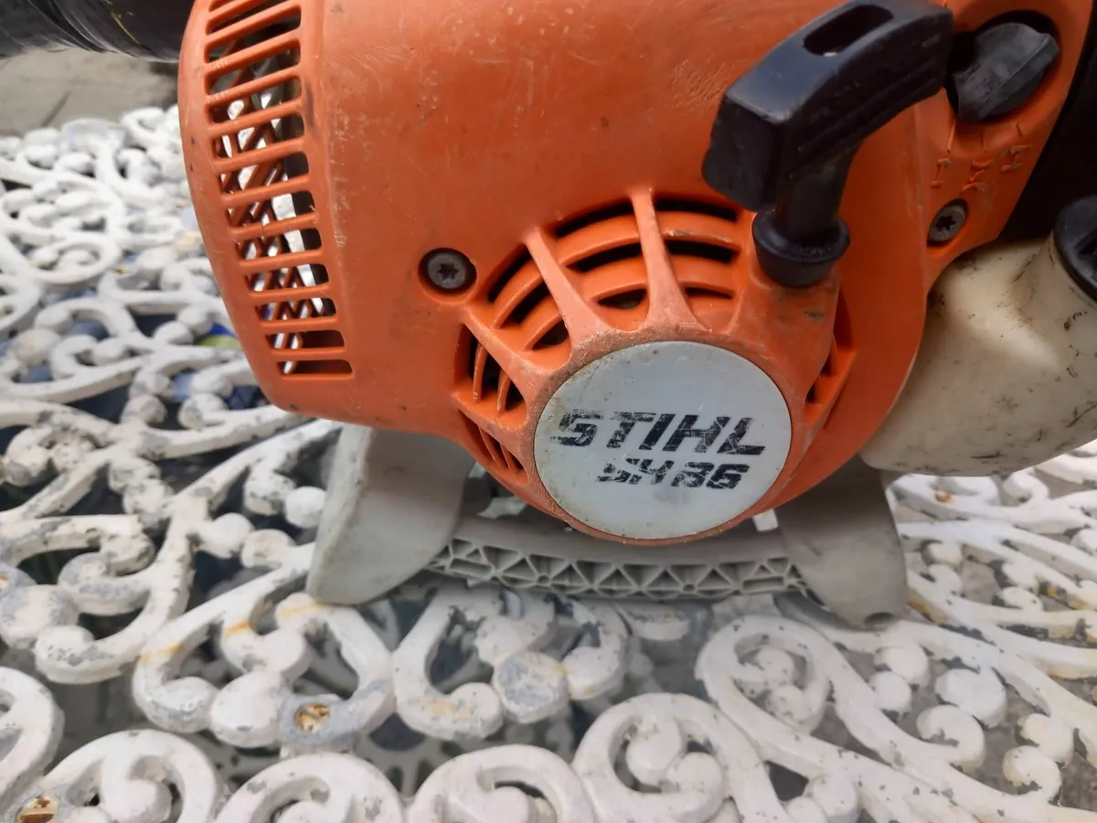 Stihl leave blower - Image 2