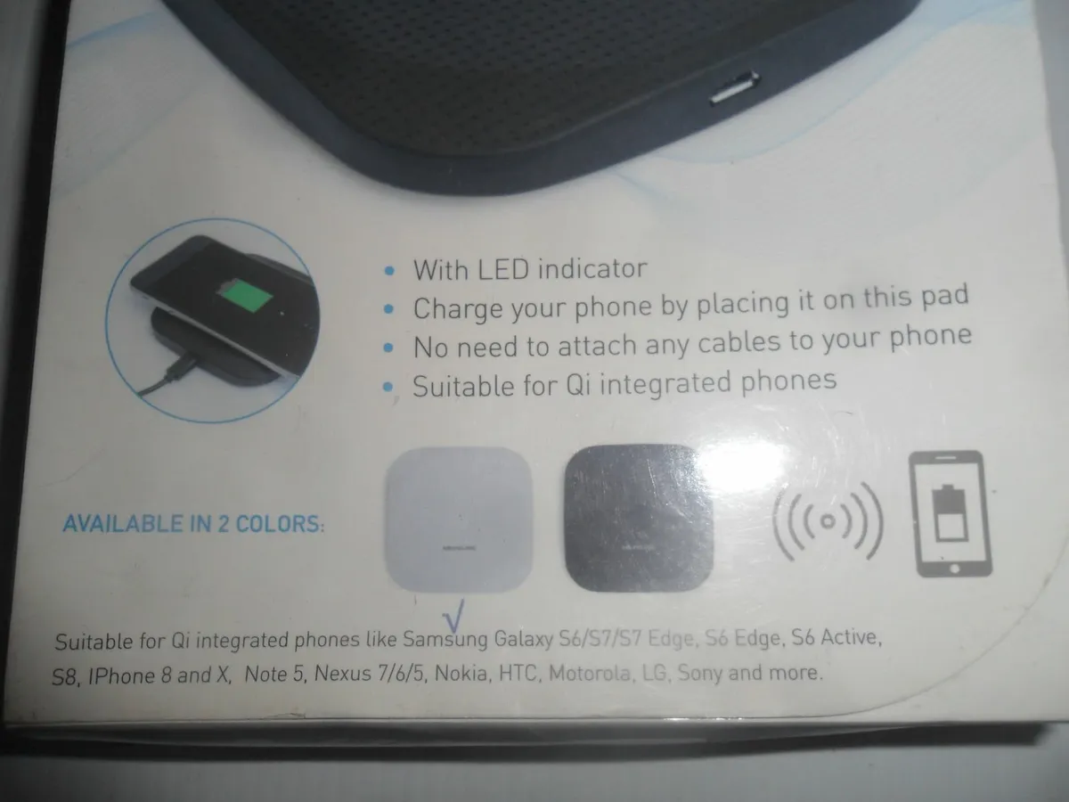 wireless charging pad - Image 4