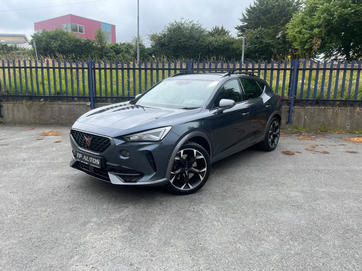 2022 CUPRAS FORMENTOR VZ2 *TOP SPEC* FSH - Image 2