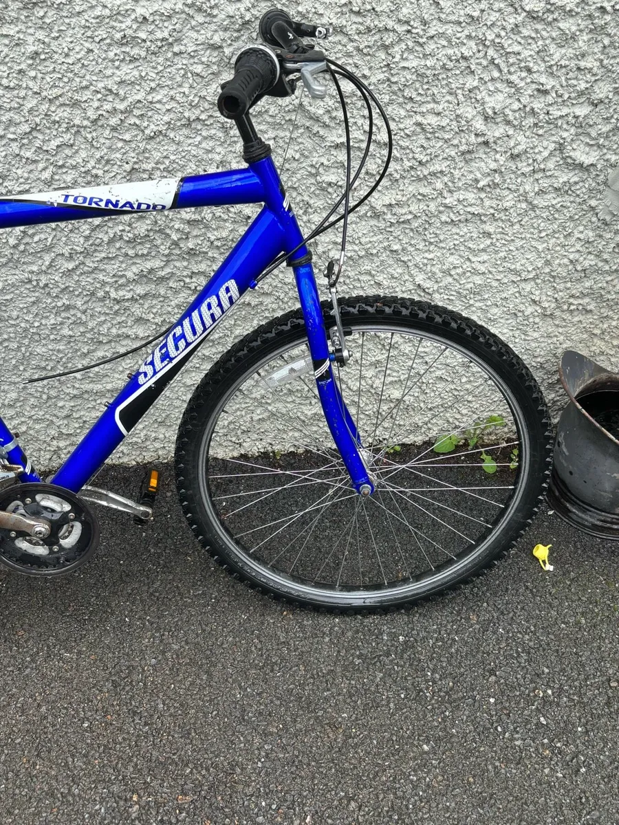 Tornado mountain bike 22inch rims - Image 3