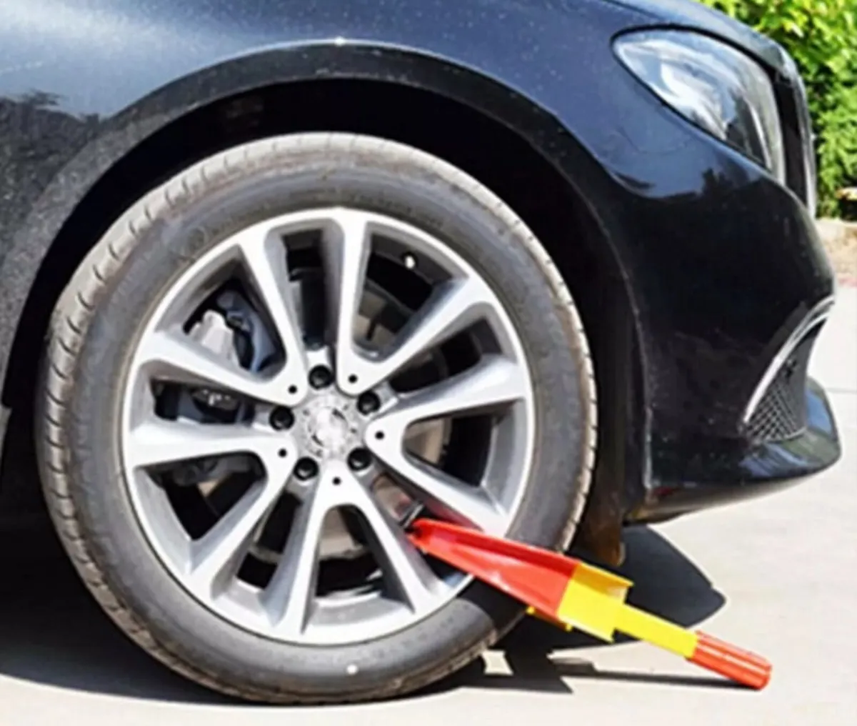 New Security Wheel Clamp 2 Key Anti-Theft Lock - Image 4