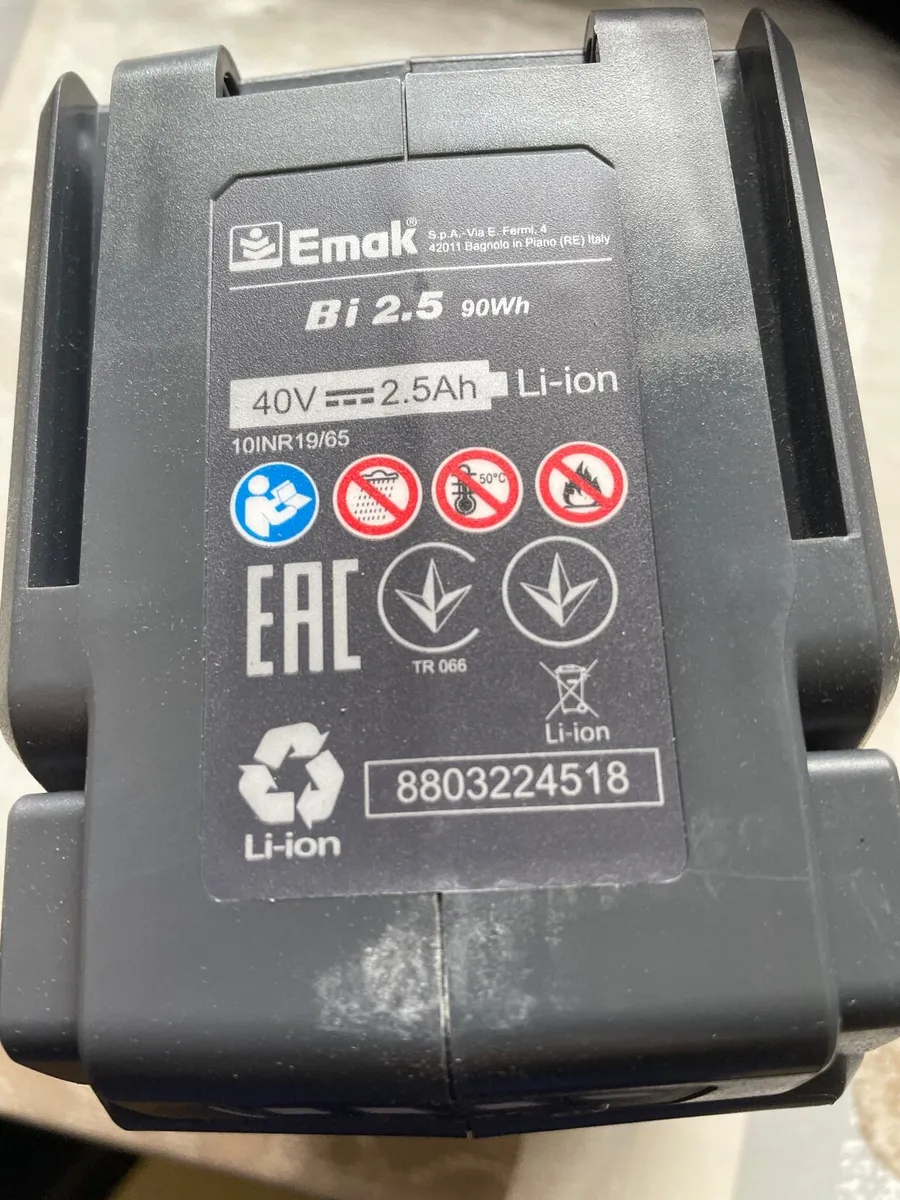 Efco lithium battery - Image 3