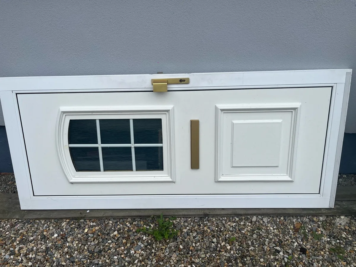 Door - Image 1
