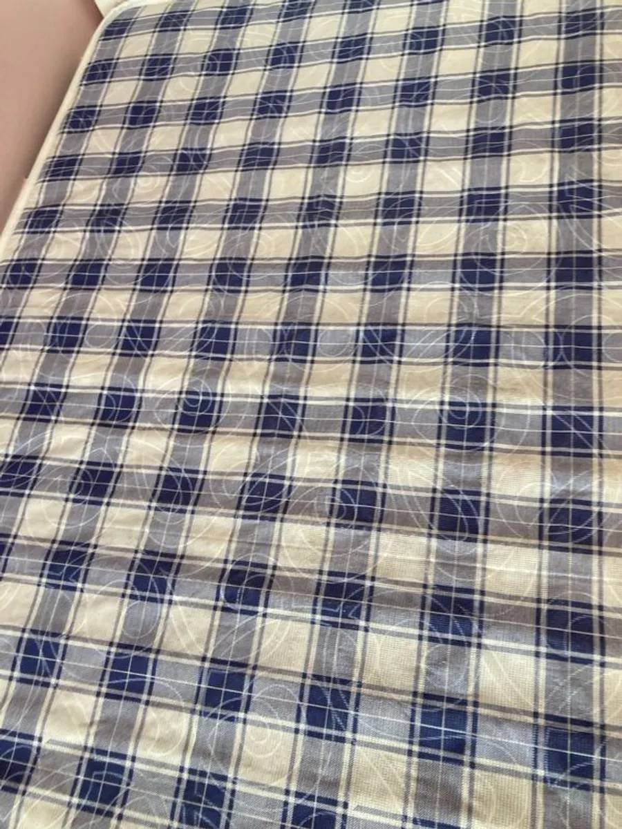 single bed - Image 2