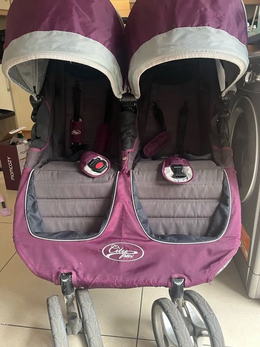 Baby Jogger City Mini Double Buggy - Image 1