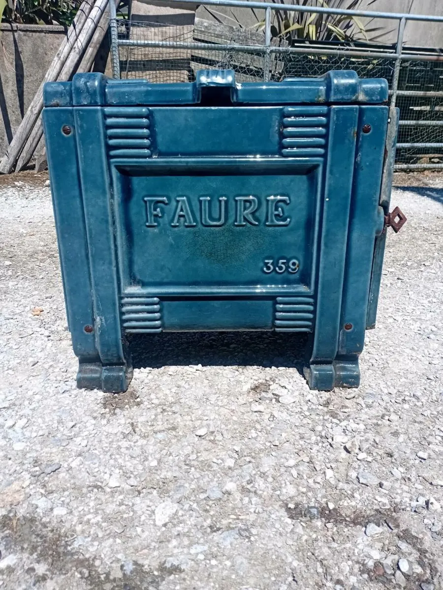 Vintage Faure Enamel Stove Model 359 - Image 1