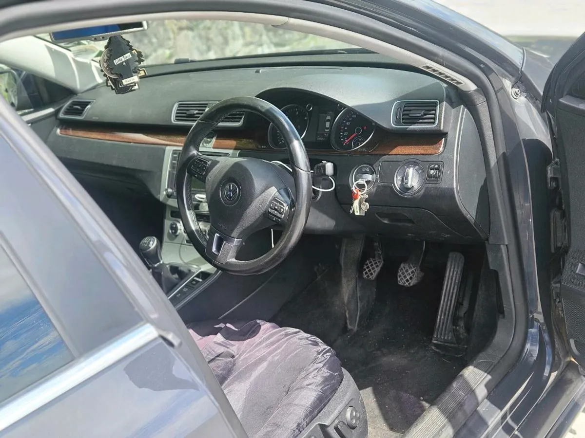 Vw passat - Image 4