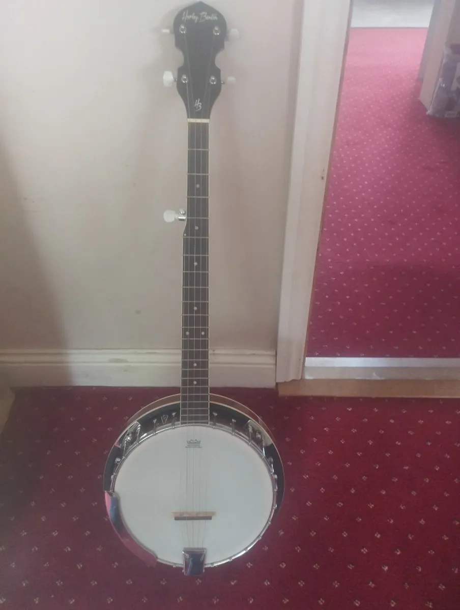 Banjo - Image 1