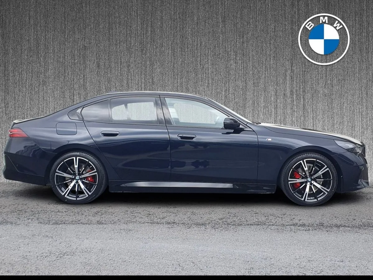 BMW 5 Series 530e M Sport Pro - Image 3
