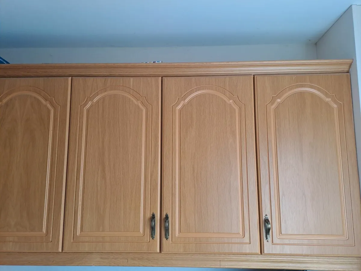 Kitchen units - Image 1