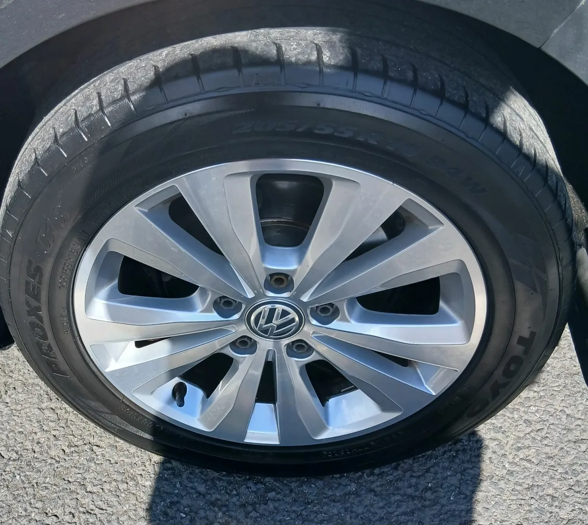 Volkswagen Golf 2018 - Image 2
