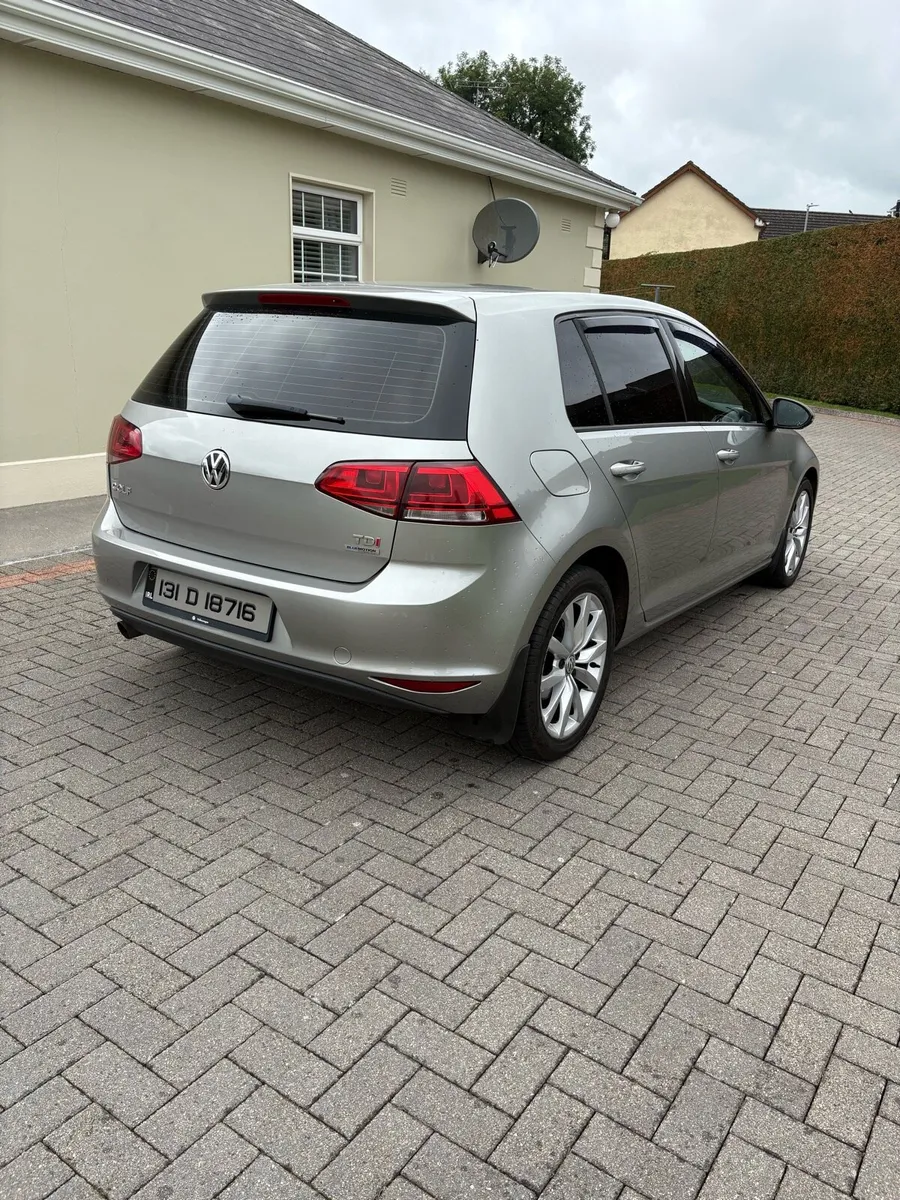 Volkswagen Golf - Image 4