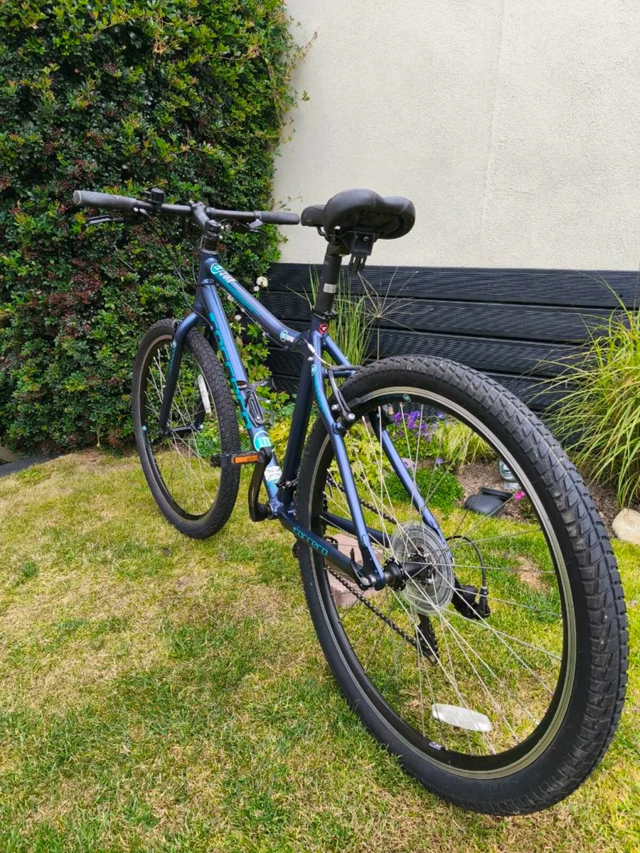 Ladies bicycle - Image 2