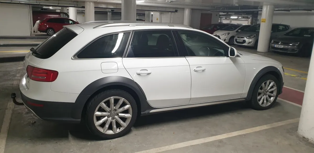 Audi A4 All Road Quattro 2.0TDI - Image 3