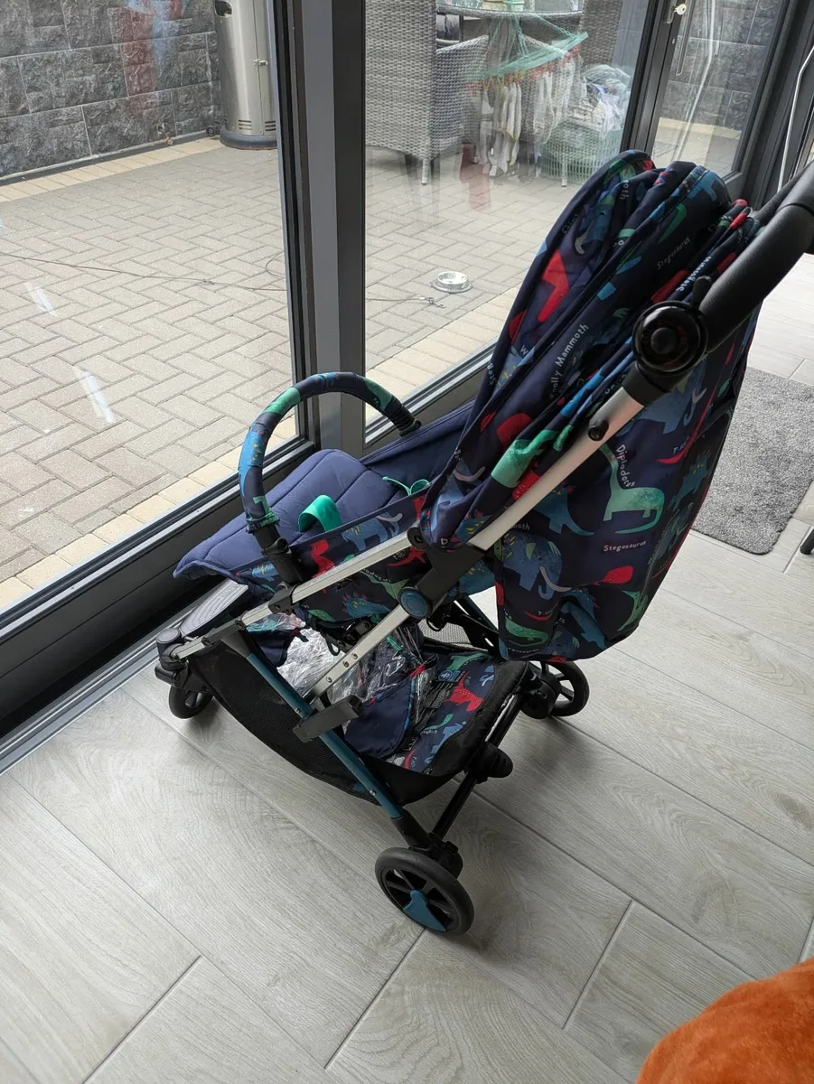 Cosatto Stroller Dinosaur Theme - Image 4