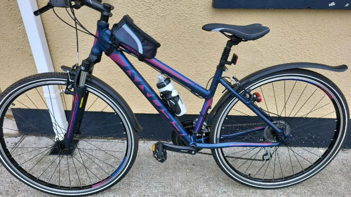 Two brand new girls bikes - Image 2