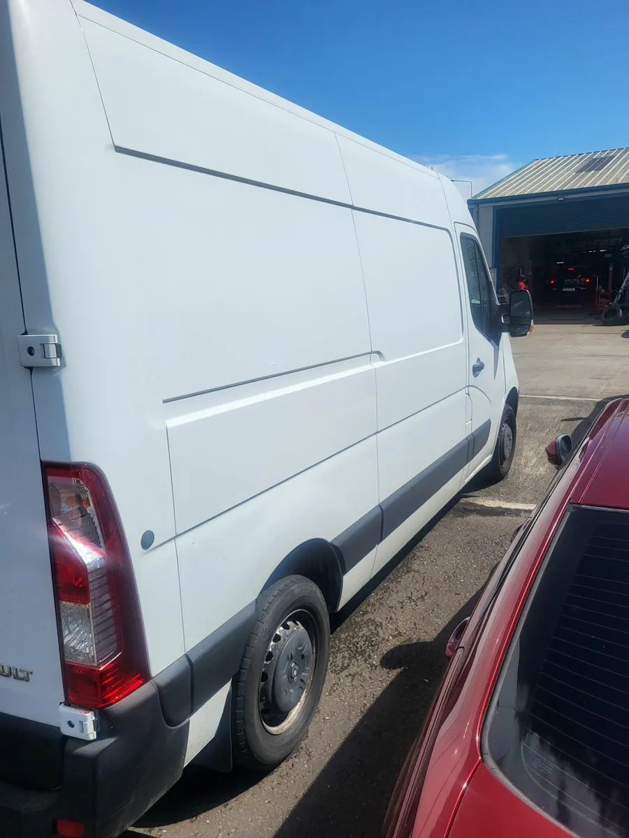 Renault Master 2016 - Image 3