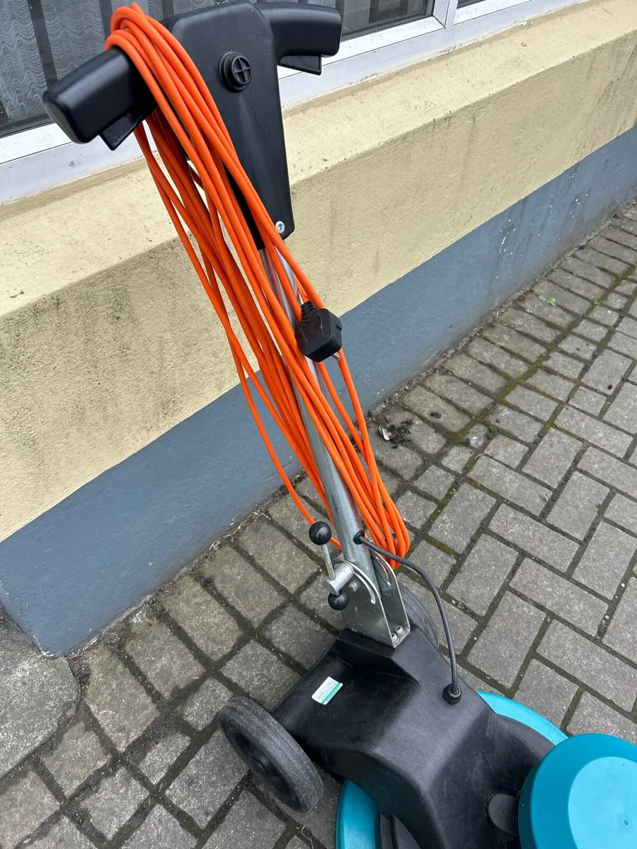 Floor polisher buffer scrubber sander cleaner - Image 2