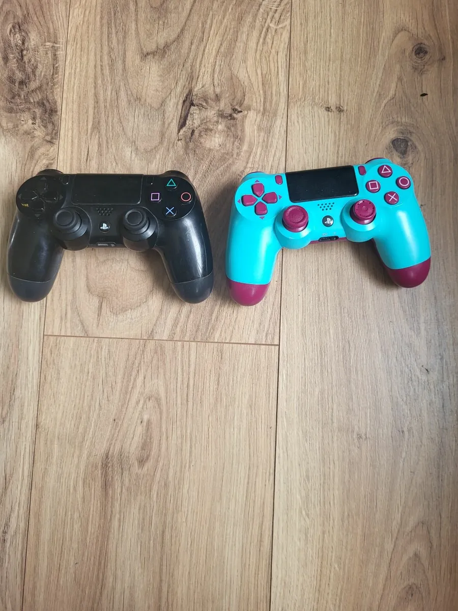 Playstation 4 - Image 2