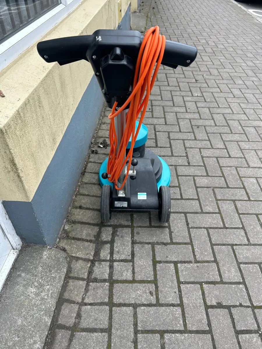Floor polisher buffer scrubber sander cleaner - Image 4