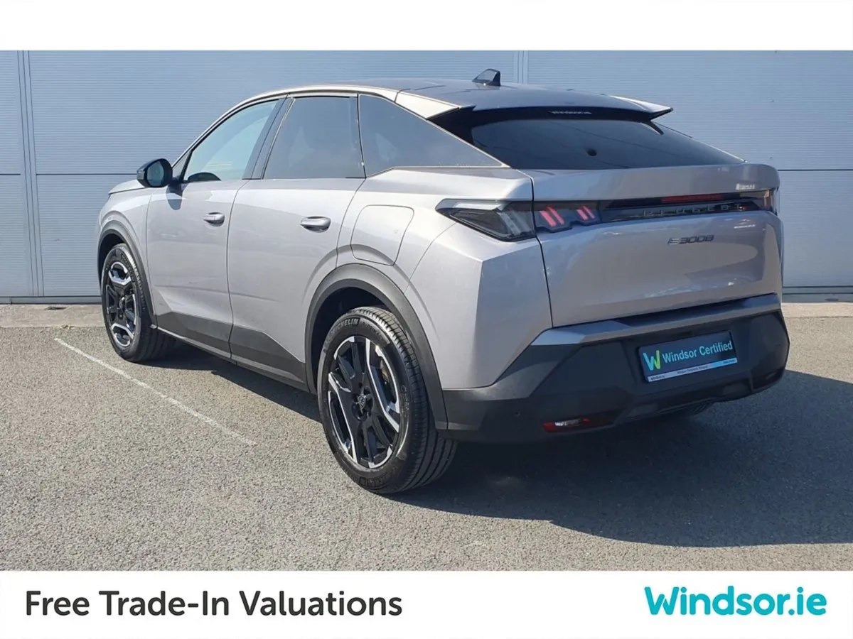 Peugeot 3008 E3008 Allure Electric 73kwh (251) - Image 3