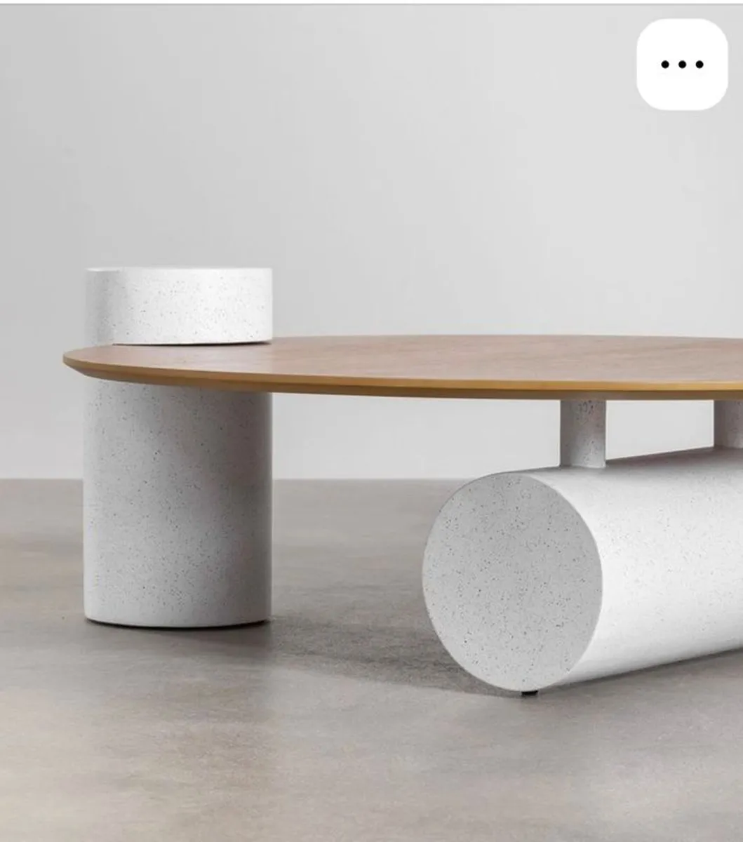 Coffee table - unused - Image 2