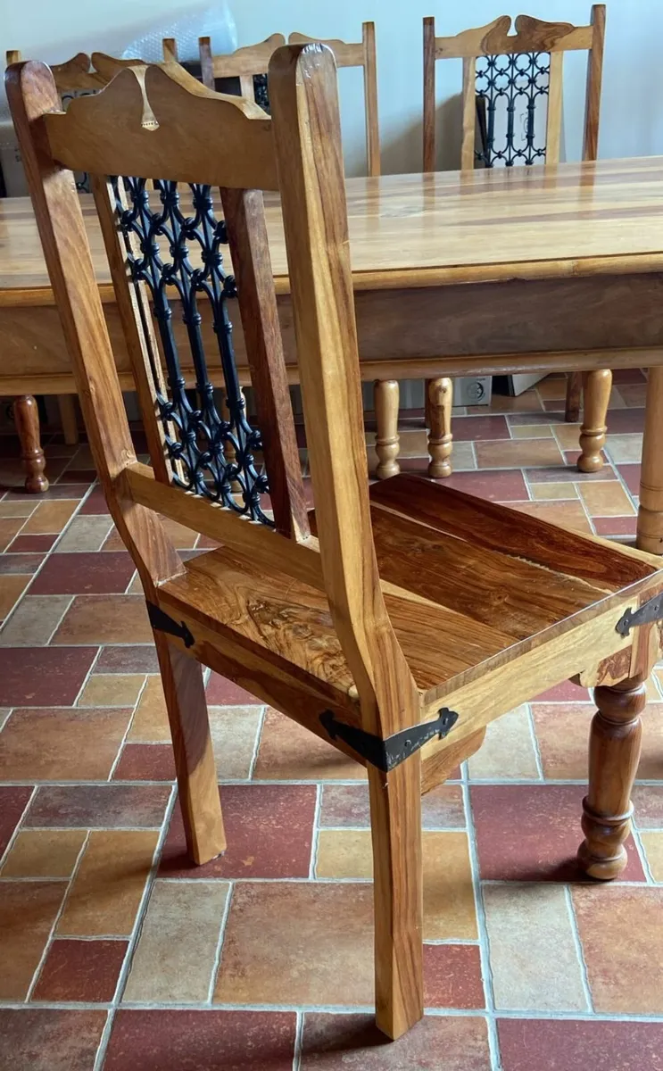 Dining table and chairs - Image 4