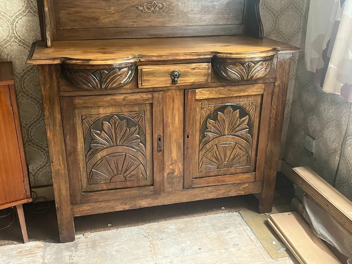 Beautiful Antique Dresser - Image 4