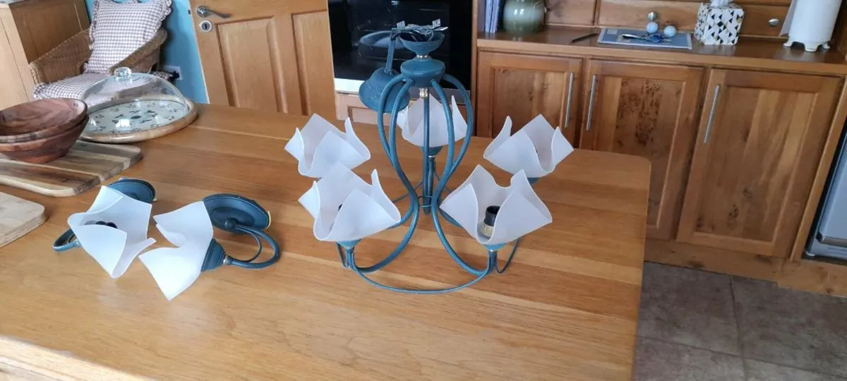 Ceiling and wall lights