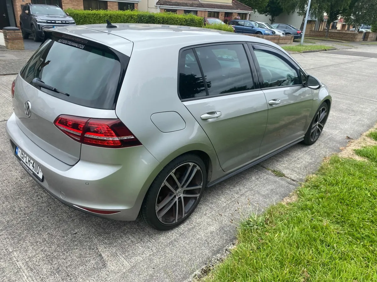 Volkswagen Golf 2015 GTD - Image 4