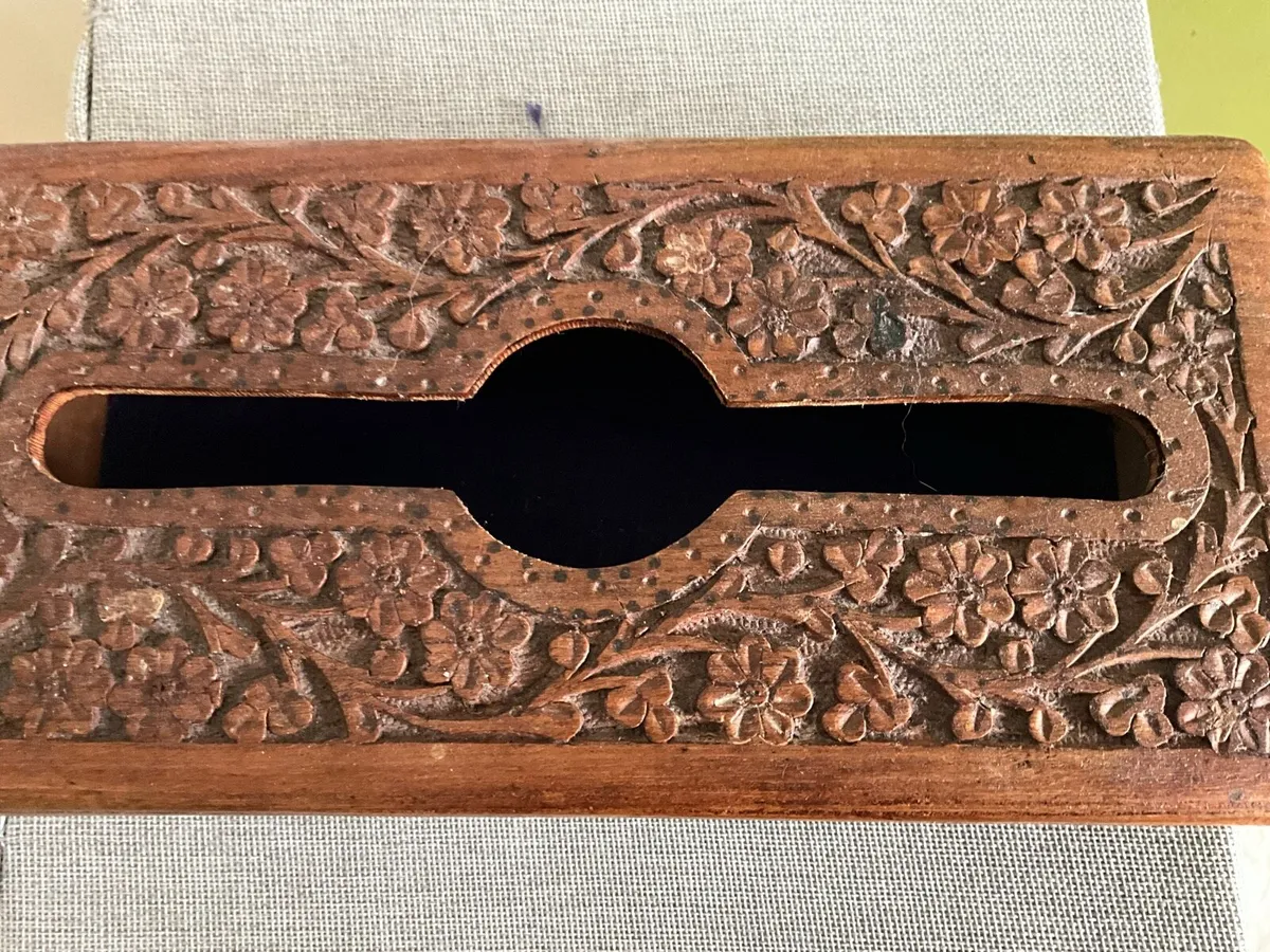 Ornate Carved Wood Tissue Box - Image 3