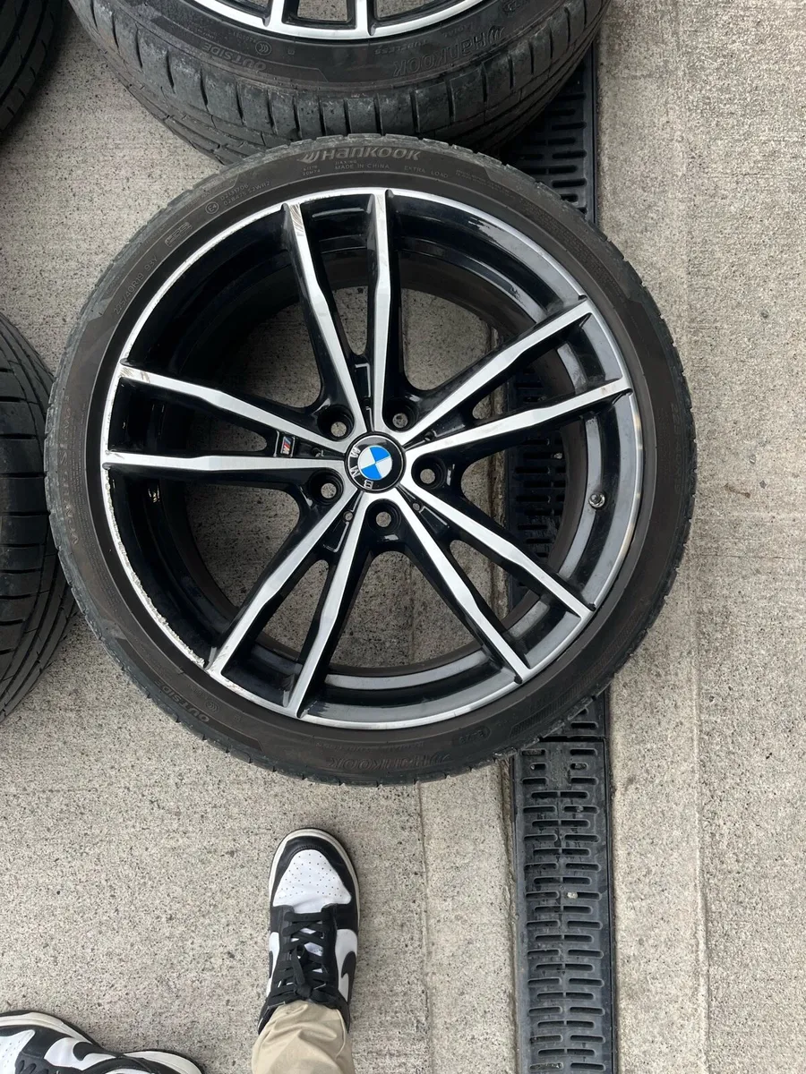 Genuine BMW 19” G20 Alloys - Image 2