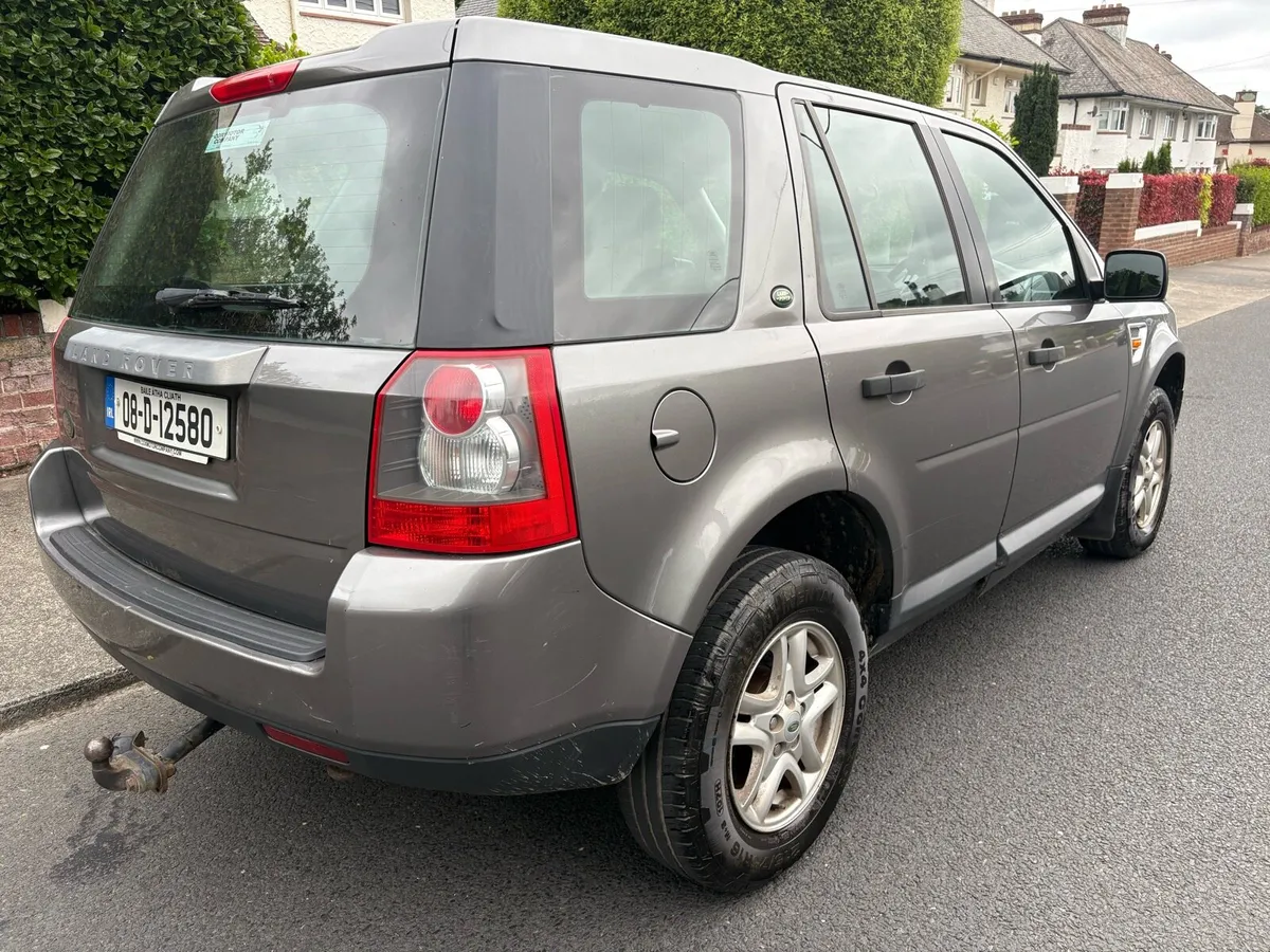 Landrover Freelander 2.2 Td4 4WD no tax or nct - Image 4