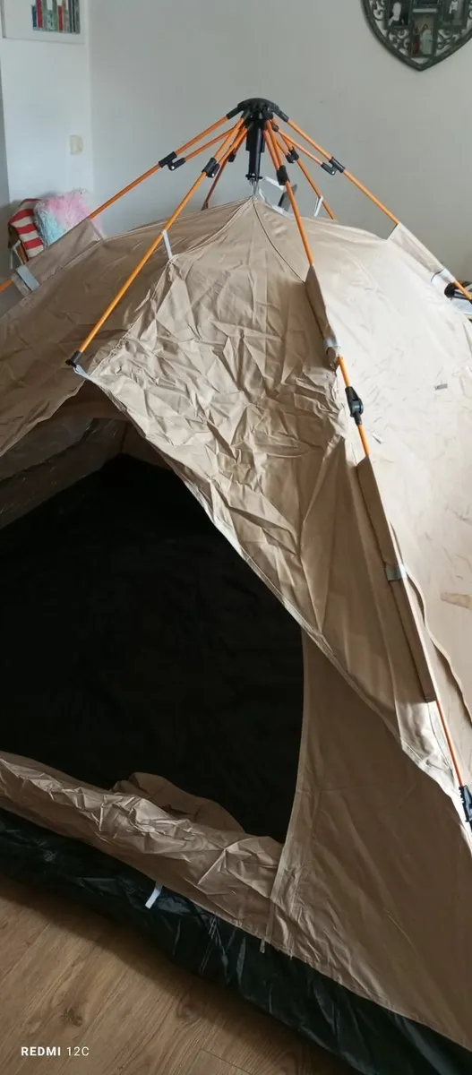 family Tent - Image 3