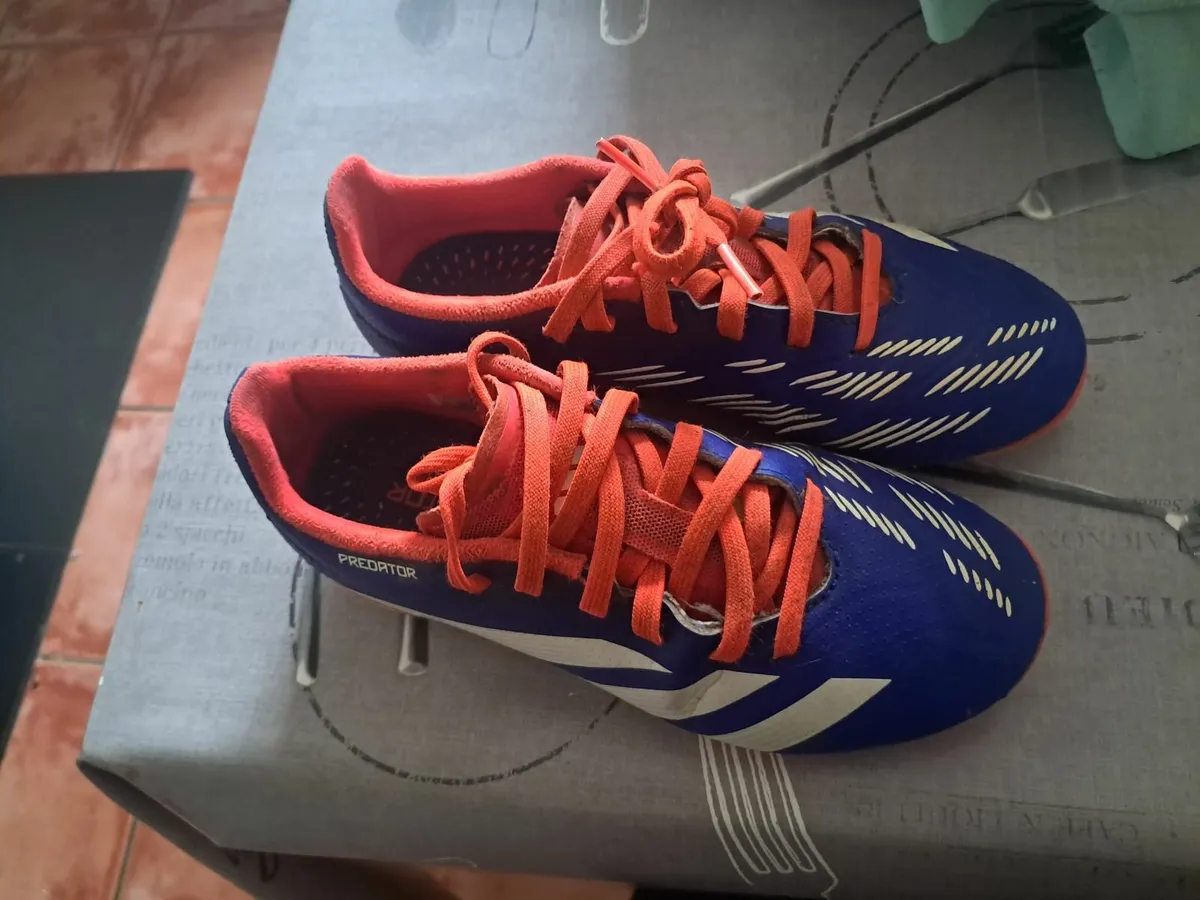Football boots - Image 2