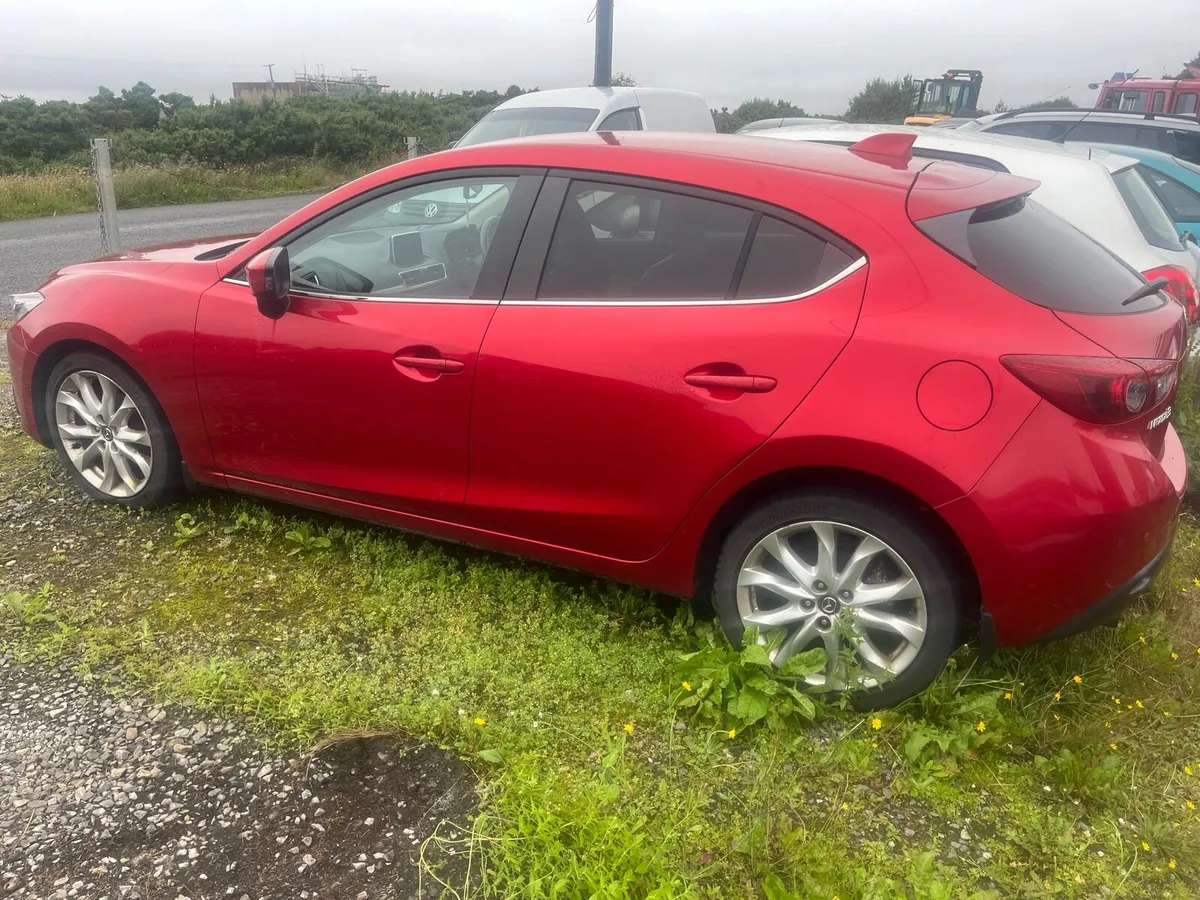 131 Mazda 3 2.2 DSL - Image 2