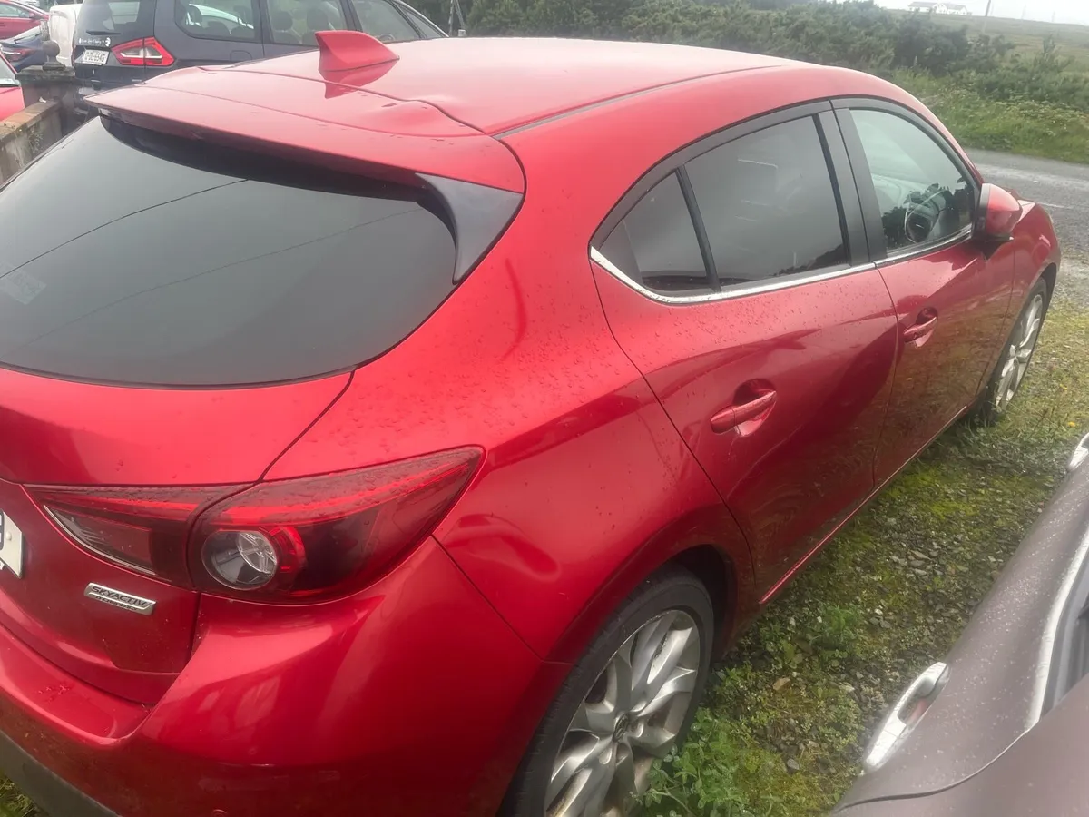 131 Mazda 3 2.2 DSL - Image 3