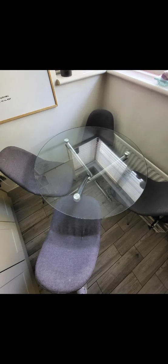 Glass Table & Chairs - Image 4