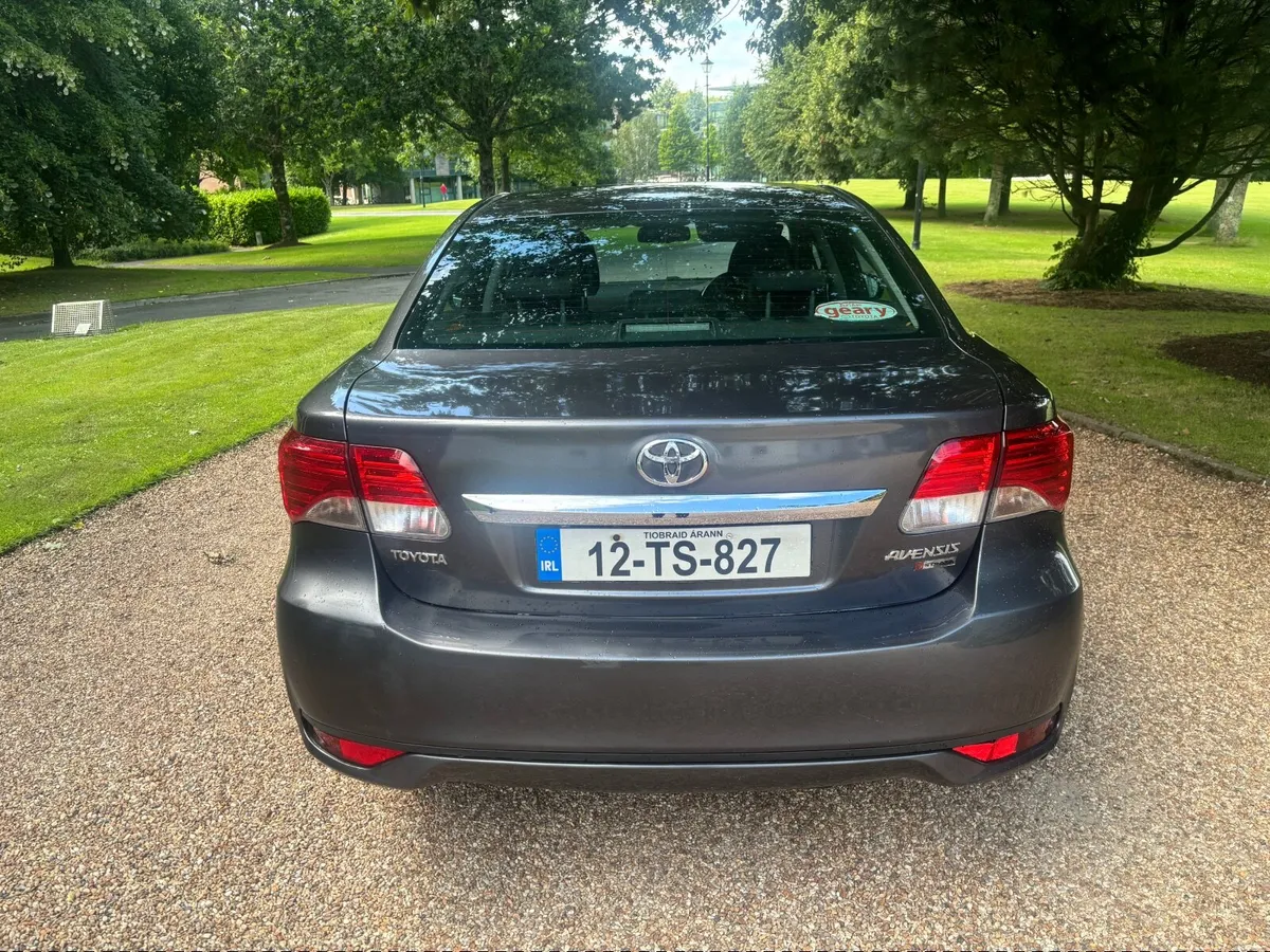 2012 Toyota Avensis 2.0 D4d 126 bhp high spec - Image 3