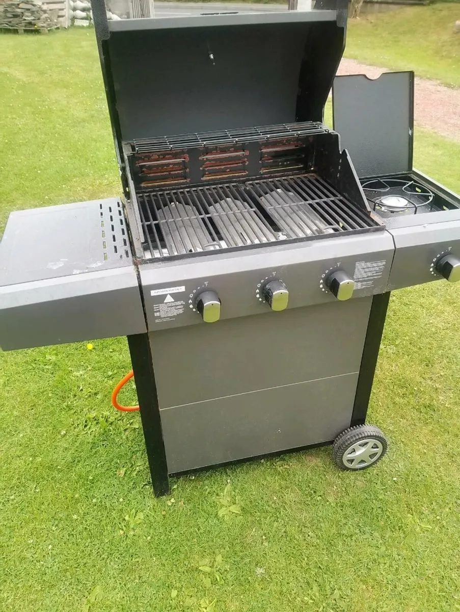 Barbecue - Image 2