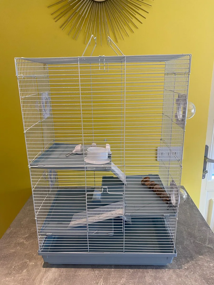 Hamster cage - Image 1
