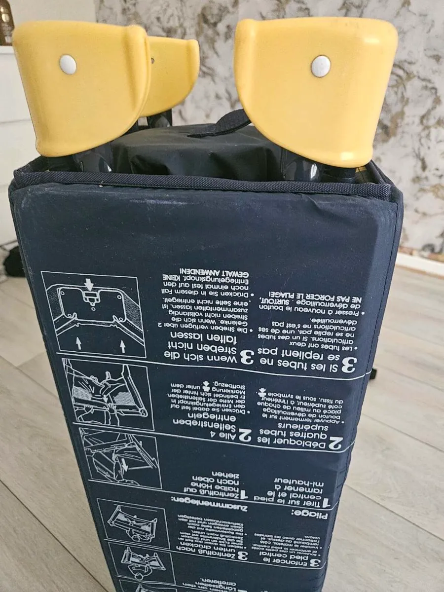Travel Cot - Image 2