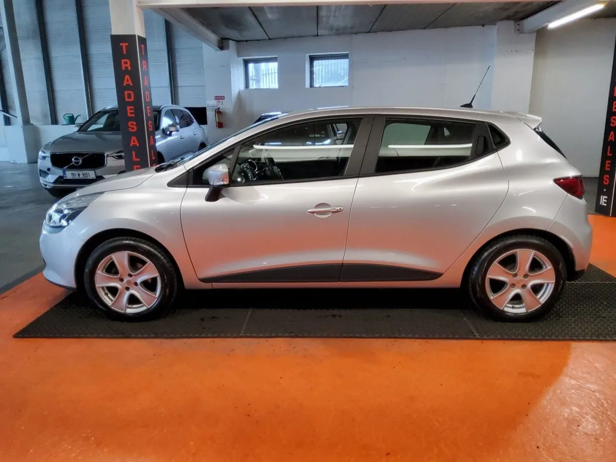 Renault Clio 1.2 16V 75 Dynamique NAV - Image 3