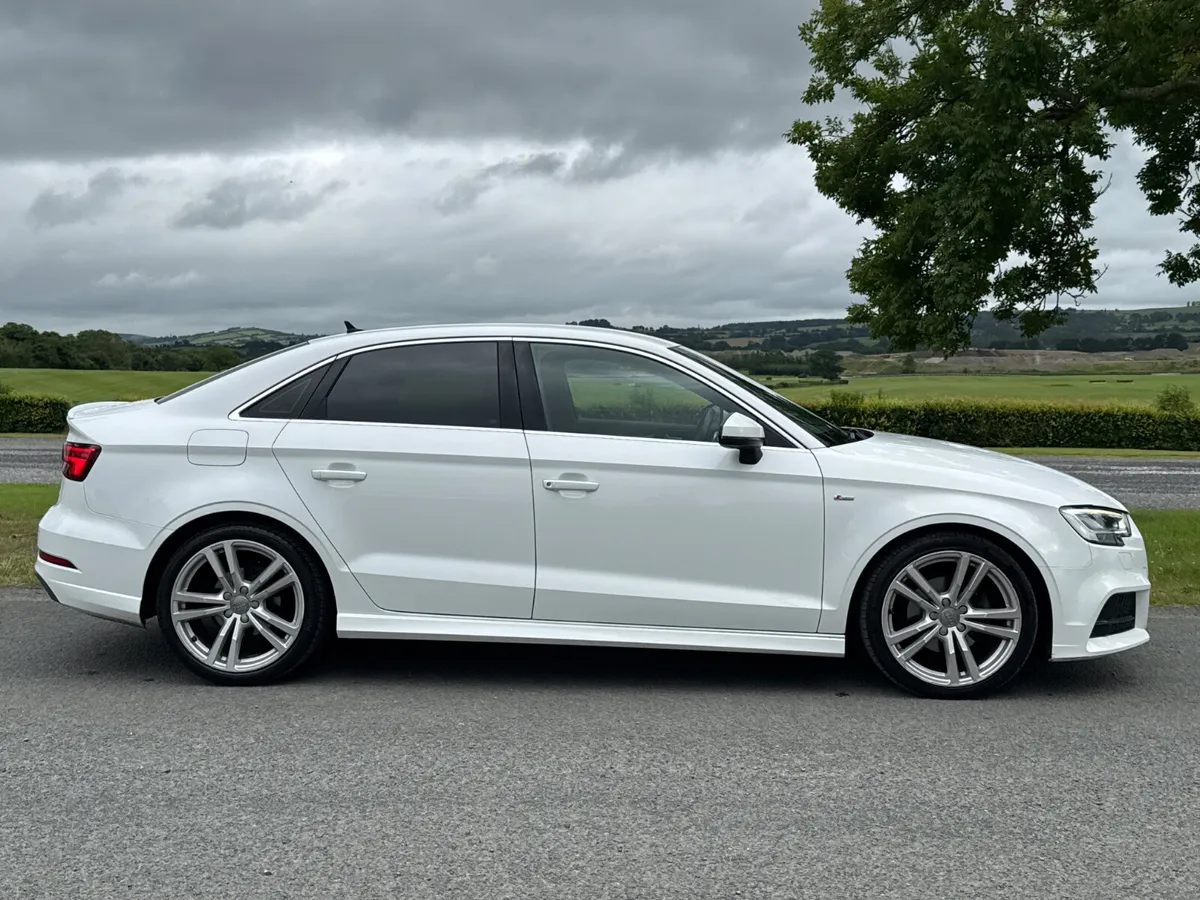 Audi A3 2019 TDI 1.6 S-Line - Image 2